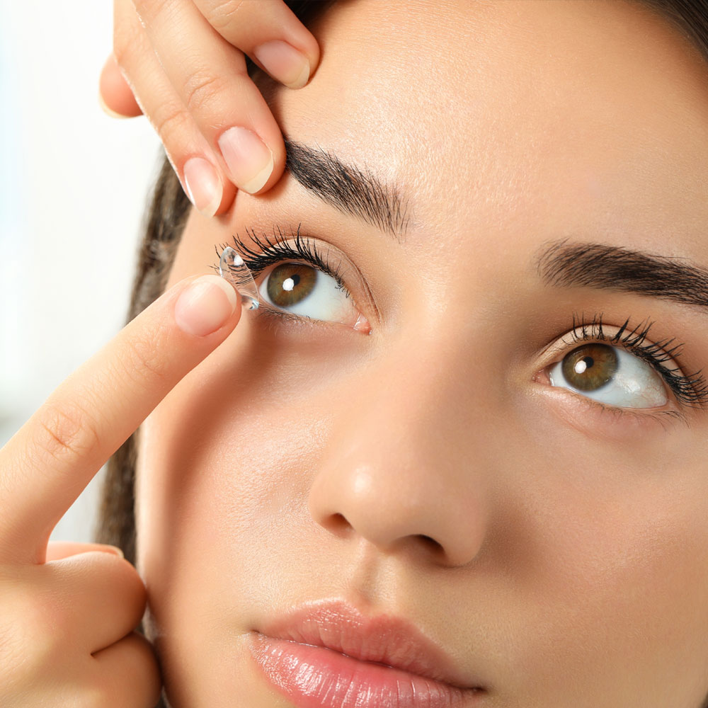 Contact lenses in Crossroads